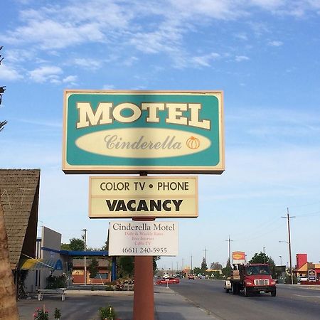 Cinderella Motel Wasco Bagian luar foto